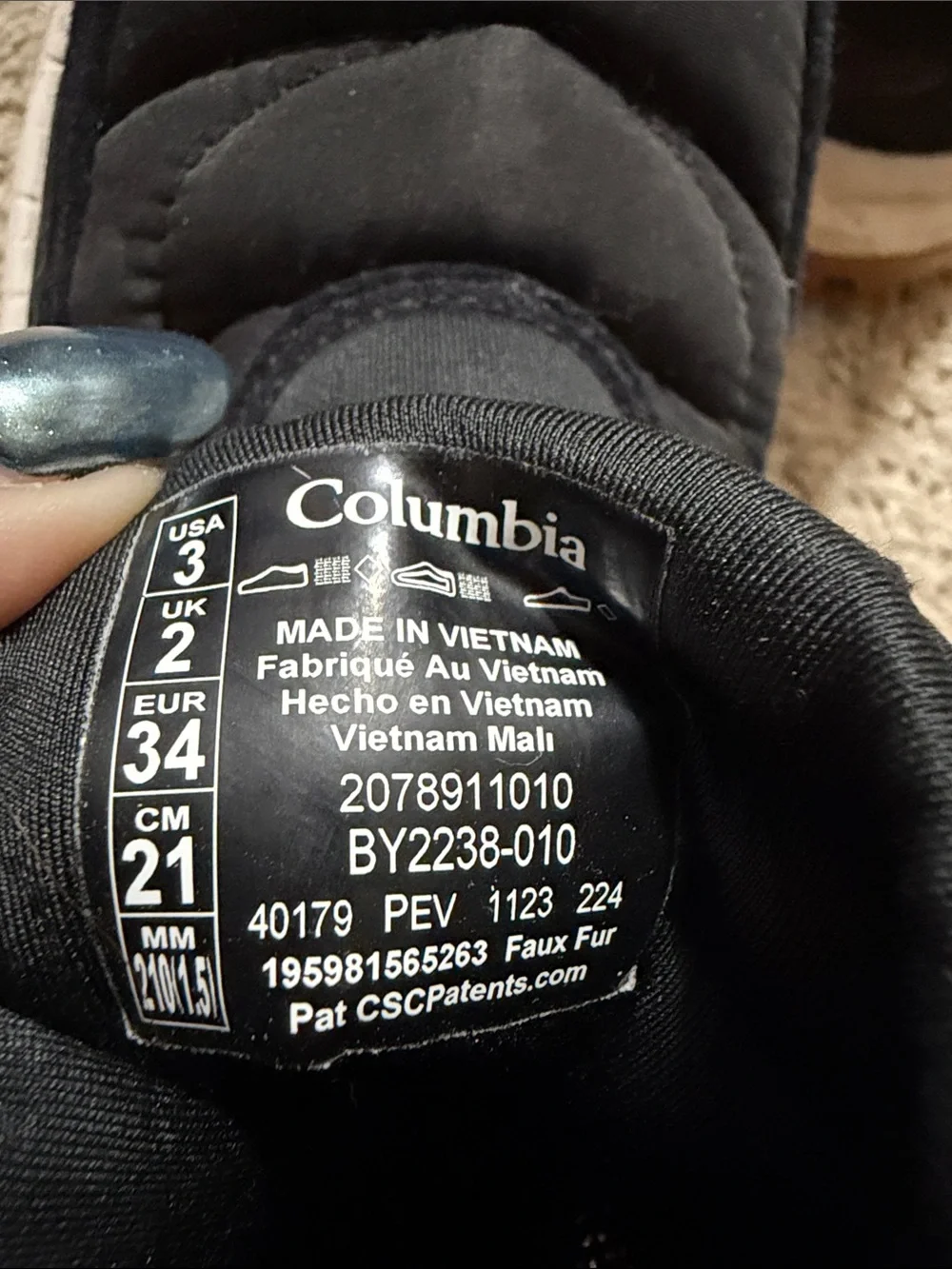 Columbia Snowtrot Mid Black Kids Winter Boots Size 3